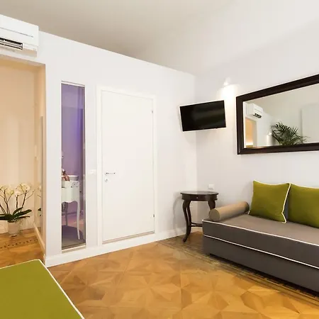 Affittacamere Residenza Degli Artisti *