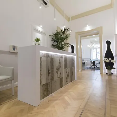 Residenza Degli Artisti トリエステ