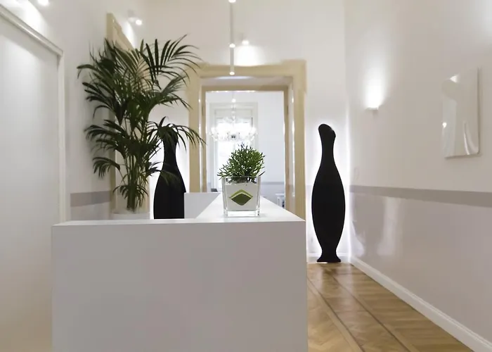 Residenza Degli Artisti Pensionat 4*